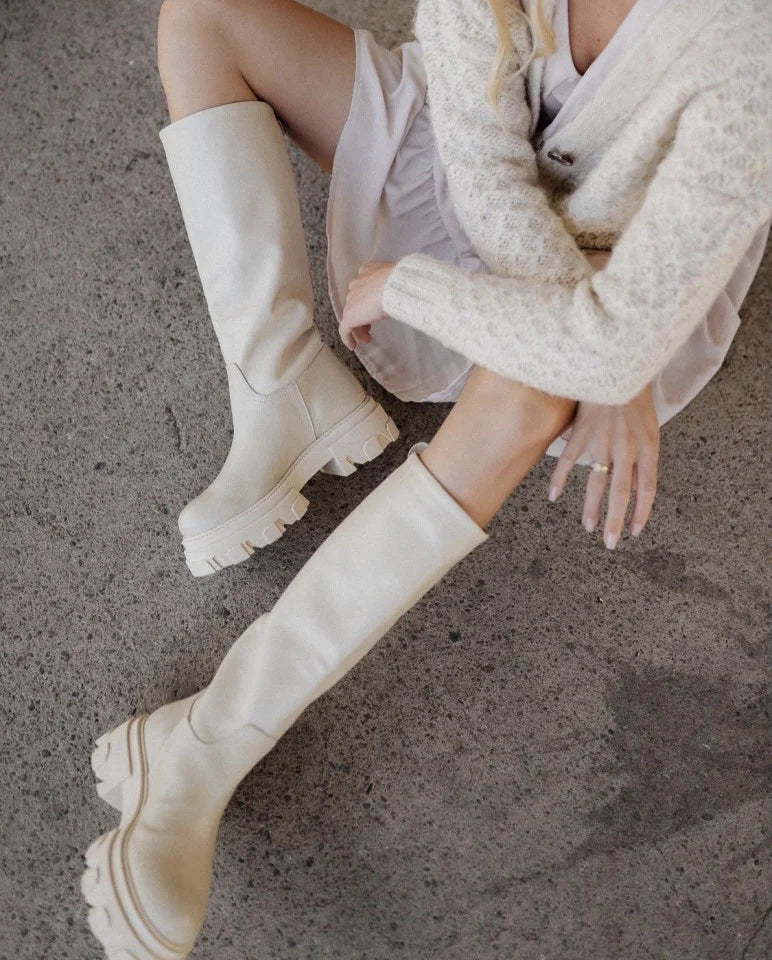 ANNE 303