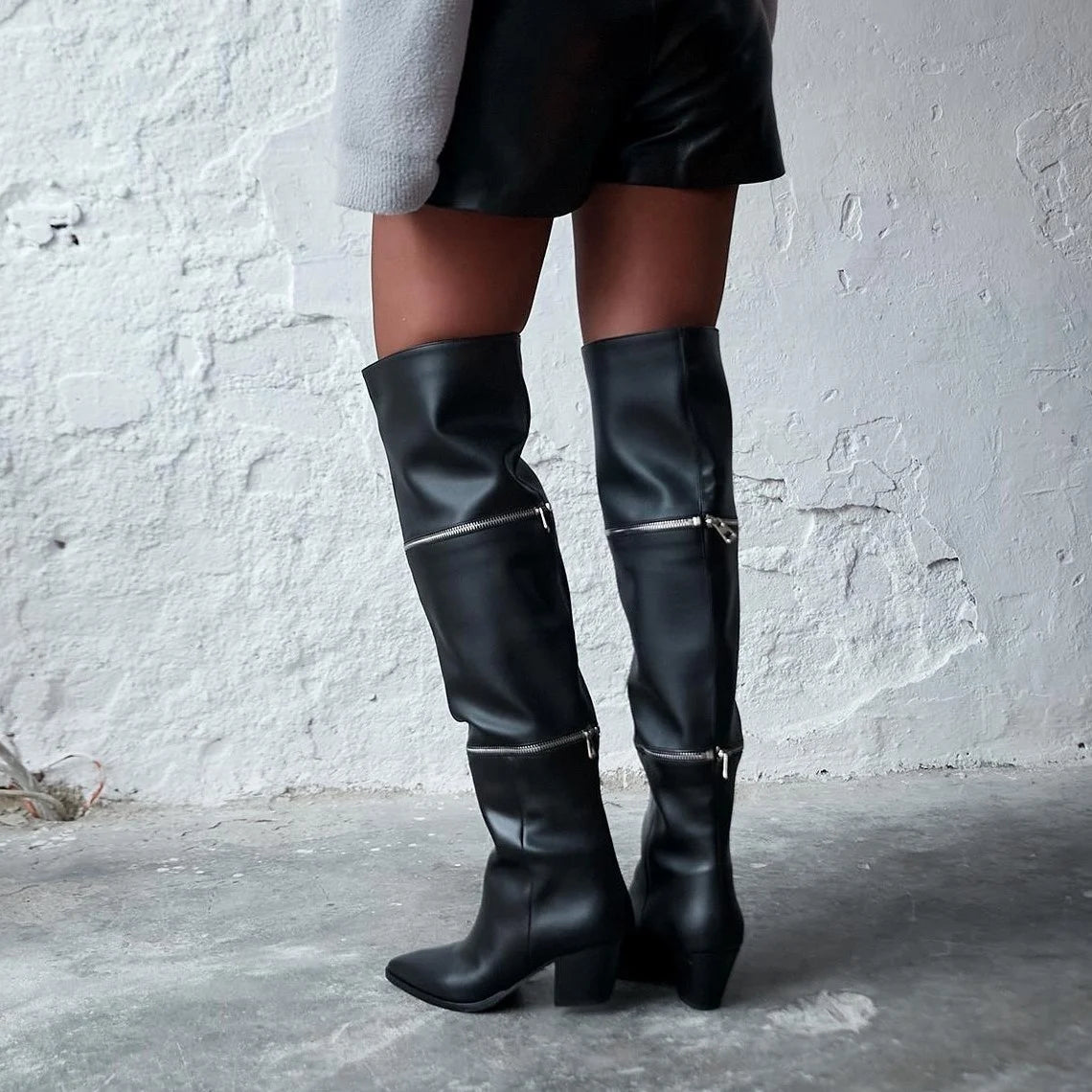 ZIPPER 901